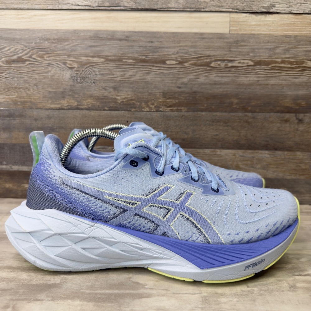 Asics Novablast 4 Womens Size 10.5 Running Shoes 1012B510 Blue Lavender